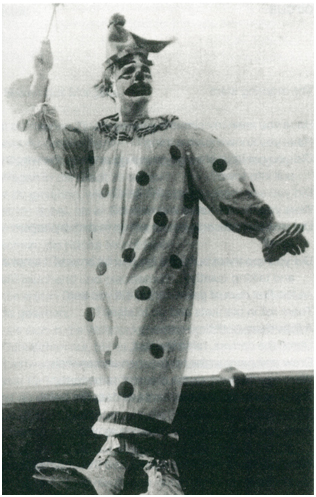 Robert Lax als Clown im Zirkus Cristiani 1949